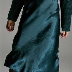 NWT Aritzia Babaton Midi Slip Skirt - Emerald Green - Size 2